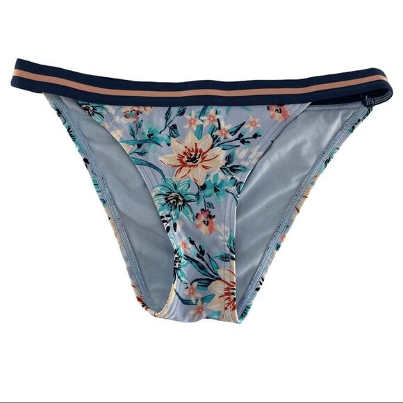 Xhilaration Women's Floral Lace Two Piece Bikini Swimsuit Size Small S - Picture 7 of 9